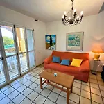 Ancla 8: Terraza Privada Y Piscina Comunitaria *